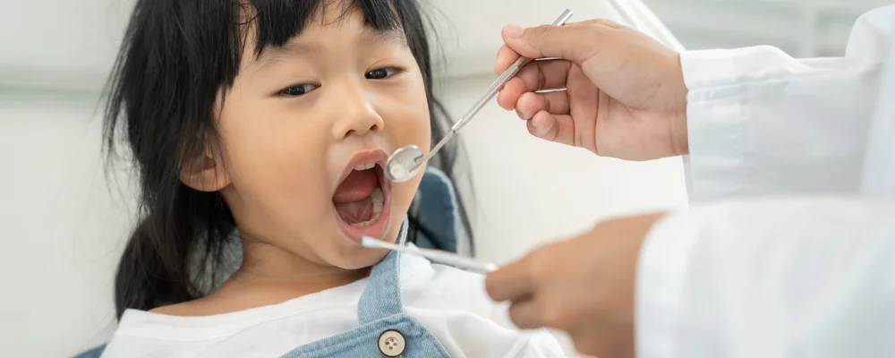 レントゲンを終えて笑顔を見せる子どもたち｜シティデンタルクリニック ペリエ千葉エキナカ